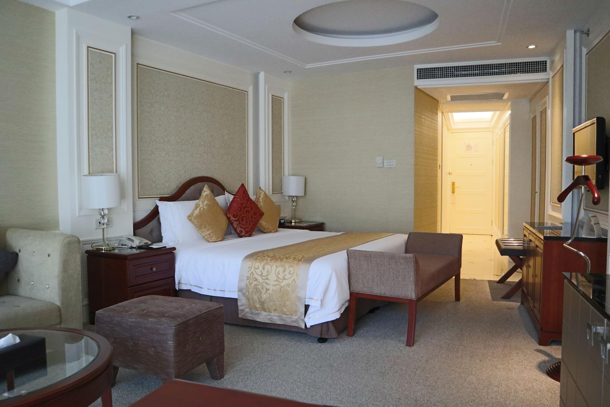 Central Hotel Shanghai - Nanjing Road Экстерьер фото