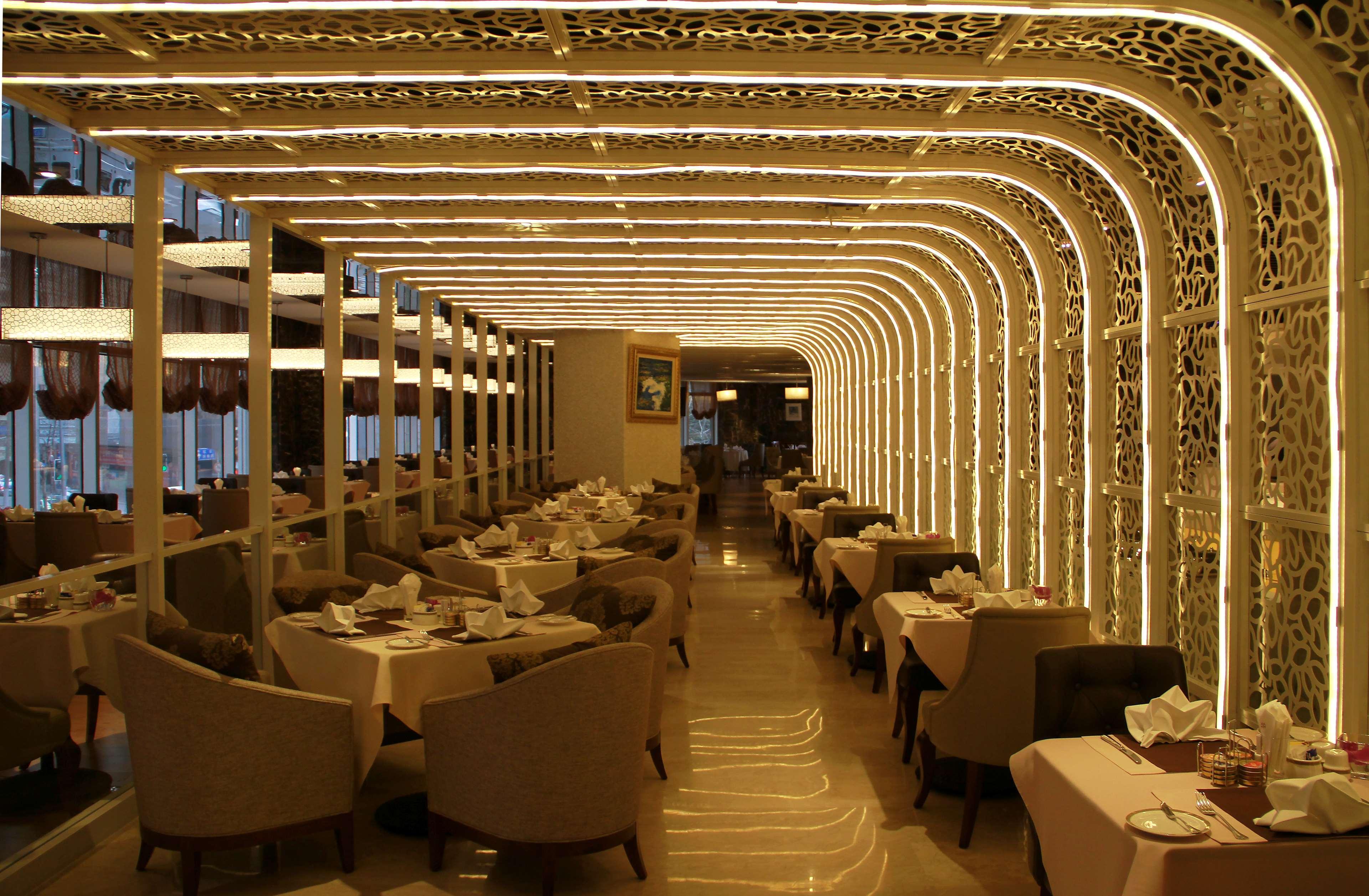 Central Hotel Shanghai - Nanjing Road Ресторан фото