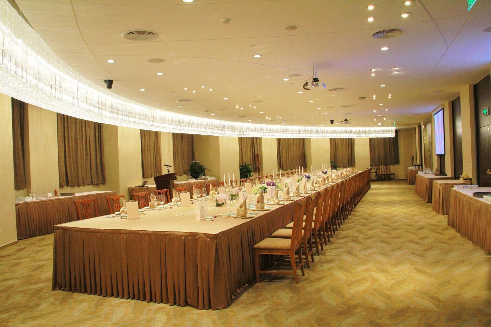 Central Hotel Shanghai - Nanjing Road Экстерьер фото